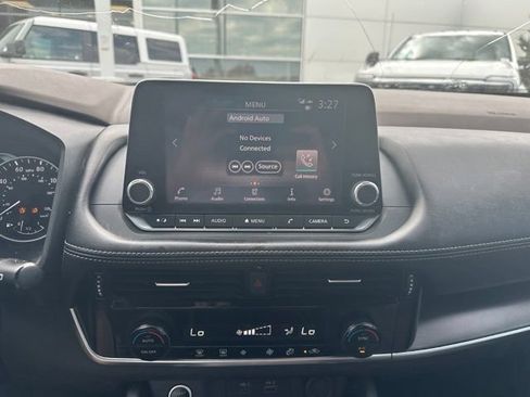 Used 2022 Nissan Rogue SV AWD/4WD image 20