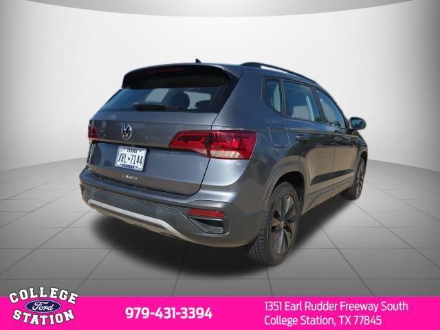 Used 2022 Volkswagen Taos S w/ IQ Drive S Package FWD image 4