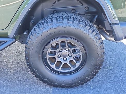 Used 2023 Jeep Wrangler Unlimited Rubicon 392 image 7