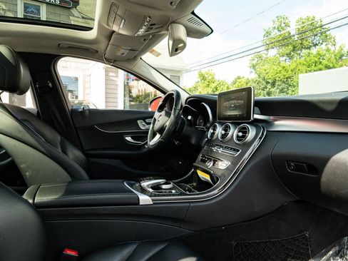Used 2016 Mercedes-Benz C 300 4MATIC Sedan w/ Multimedia Package image 12