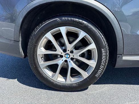 Used 2019 BMW X5 xDrive40i w/ Convenience Package image 32