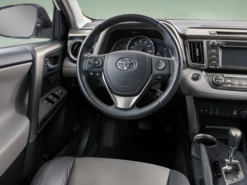Used 2014 Toyota RAV4 Limited FWD image 15