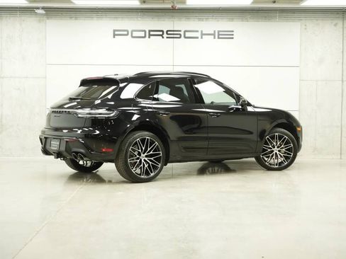 New 2026 Porsche Macan Turbo AWD/4WD image 7