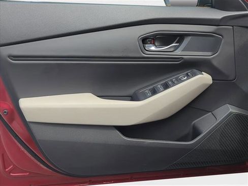 New 2025 Honda Accord SE image 10