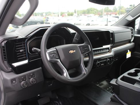 New 2026 Chevrolet Silverado 2500 LT AWD/4WD image 10