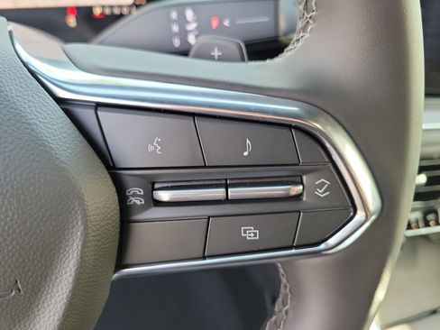 New 2026 Chevrolet Suburban LS image 6