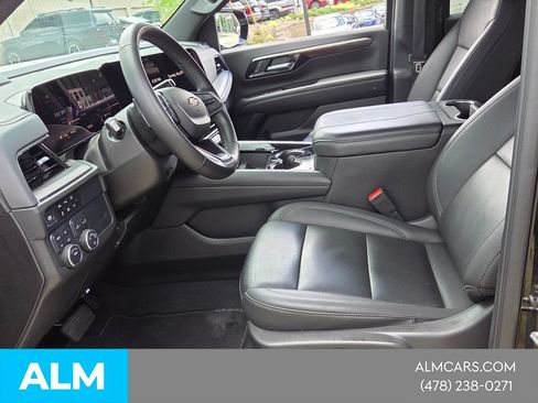 Used 2025 Chevrolet Tahoe LT AWD/4WD image 12