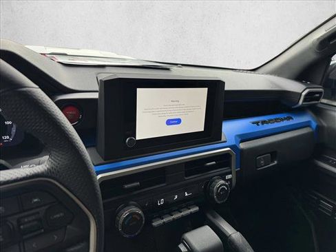 Certified 2025 Toyota Tacoma TRD Sport AWD/4WD image 13