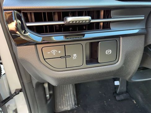 New 2026 Kia Sportage LX w/ LX Convenience Package image 10