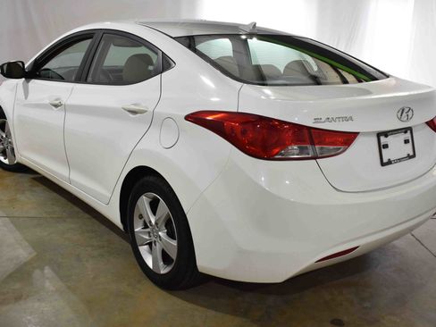 Used 2013 Hyundai Elantra GLS image 7