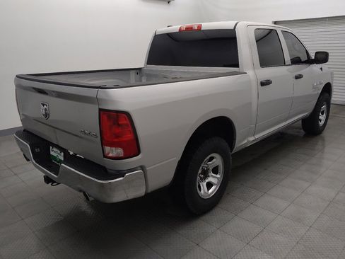 Used 2015 RAM 1500 Express AWD/4WD image 9
