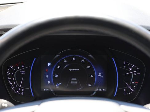 Used 2019 Hyundai Santa Fe FWD image 19