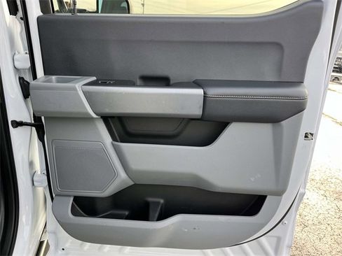 Used 2024 Ford F350 XLT image 24