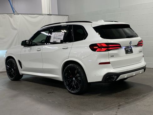Used 2026 BMW X5 M60i w/ Executive Package AWD/4WD image 6