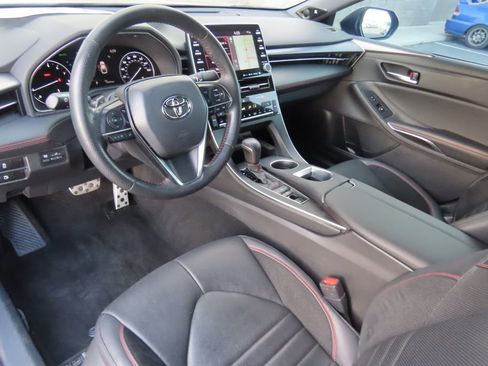 Used 2021 Toyota Avalon TRD image 9