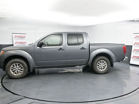 Used 2019 Nissan Frontier SV image 5