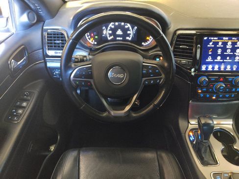 Used 2020 Jeep Grand Cherokee High Altitude AWD/4WD image 22