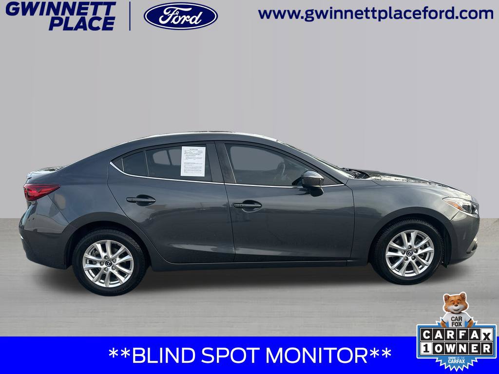 Used 2015 MAZDA MAZDA3 i Touring w/ Technology Package FWD image 4