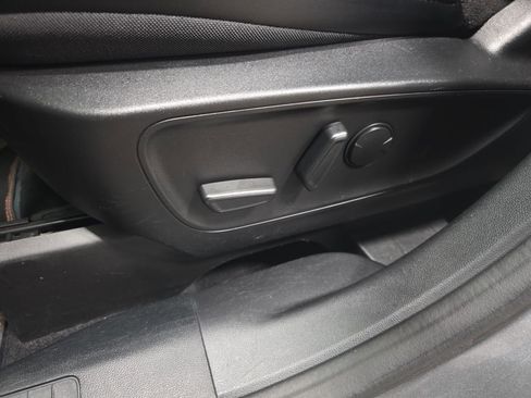 Used 2023 Ford Escape ST-Line FWD image 29