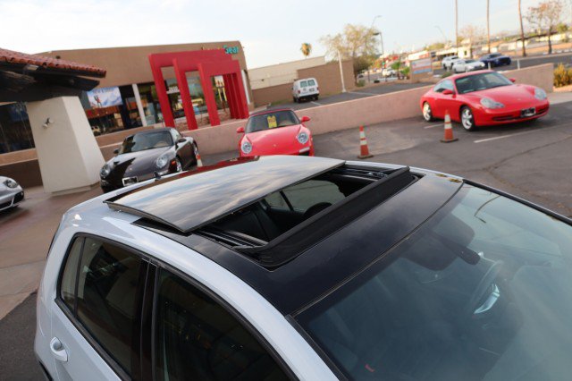 Used 2020 Volkswagen GTI SE FWD image 49