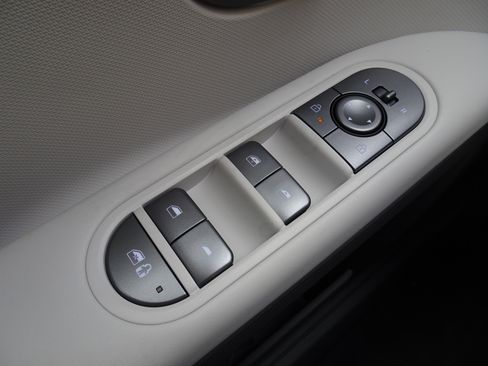 New 2026 Hyundai Ioniq 5 SEL image 22