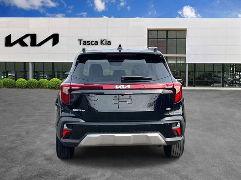 Used 2025 Kia Seltos EX image 6