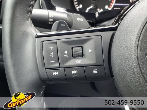 Used 2024 Nissan Pathfinder SL image 22