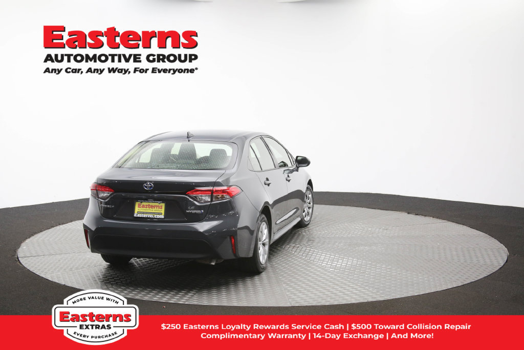 Used 2023 Toyota Corolla LE FWD image 37