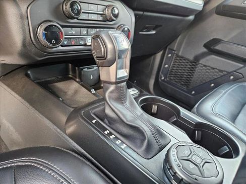 Used 2025 Ford Bronco Outer Banks image 11