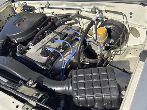 Used 1998 Nissan Frontier XE image 31