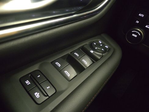 Certified 2022 Chevrolet Tahoe RST image 32