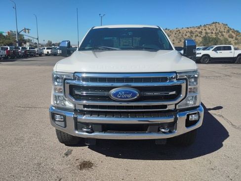 Certified 2022 Ford F350 Lariat w/ Chrome Package image 2