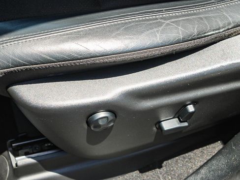 Used 2020 Jeep Grand Cherokee Altitude RWD image 22