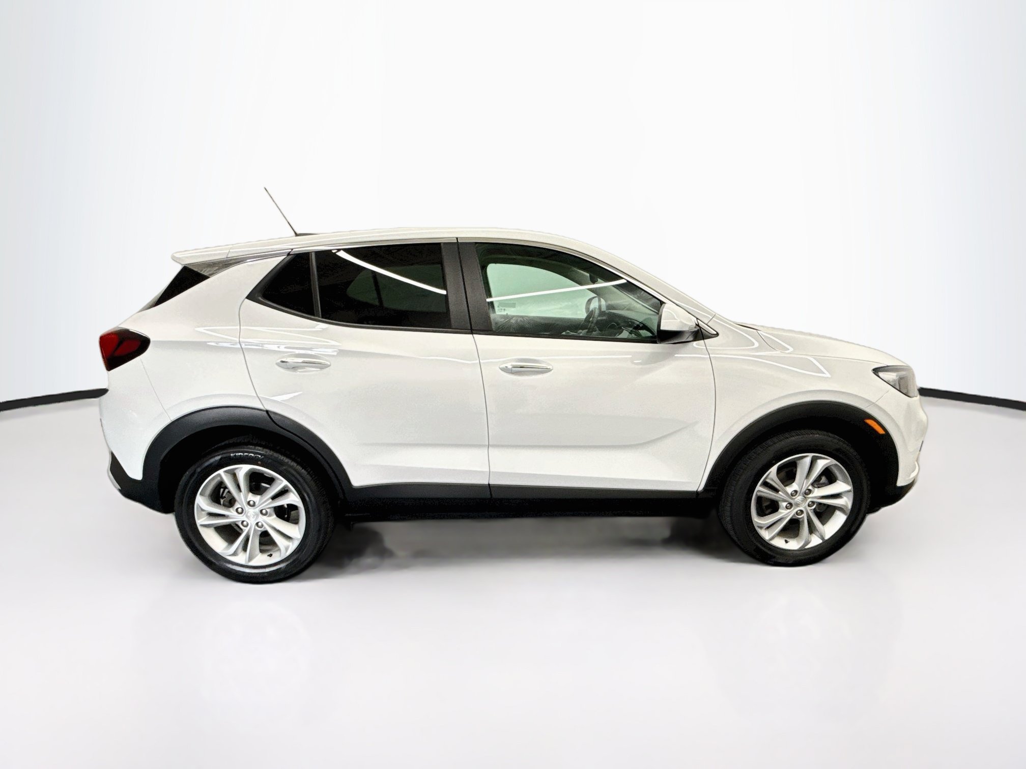 Used 2023 Buick Encore GX Preferred w/ Cold Weather Comfort Package FWD image 10