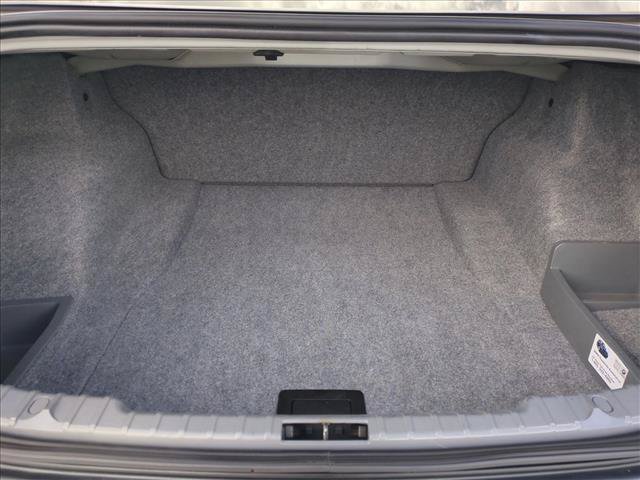 Used 2010 BMW 328i Sedan RWD image 6
