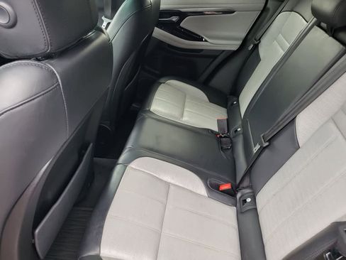 Used 2020 Land Rover Range Rover Evoque R-Dynamic HSE image 28