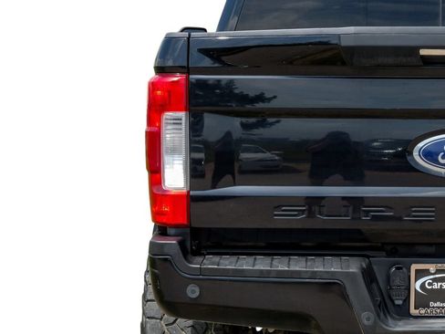 Used 2019 Ford F250 Lariat w/ Lariat Ultimate Package AWD/4WD image 51