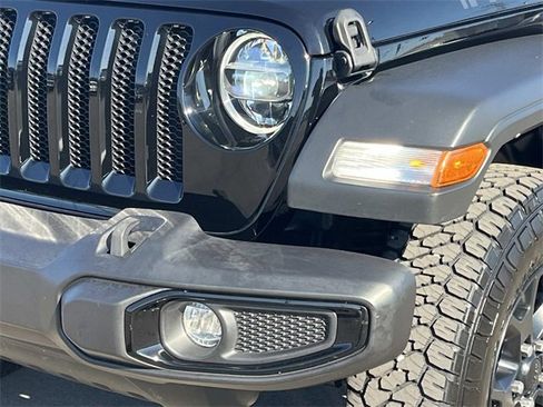 Used 2022 Jeep Wrangler Willys image 9