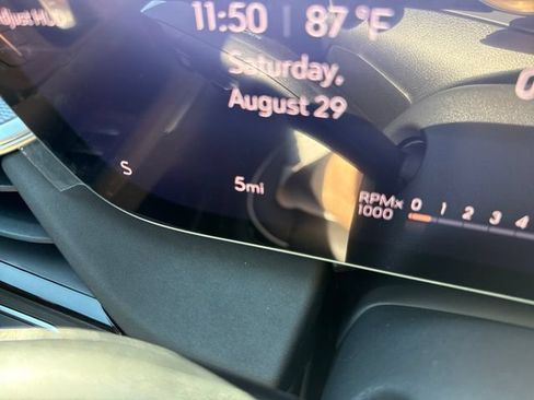 New 2027 Buick Enclave Sport Touring w/ Power Package AWD/4WD image 19