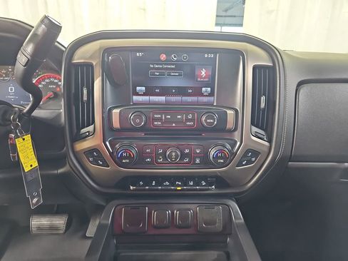Used 2015 GMC Sierra 1500 Denali w/ Driver Alert Package image 25