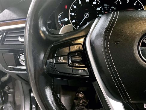 Used 2019 BMW 540i xDrive w/ Convenience Package image 24