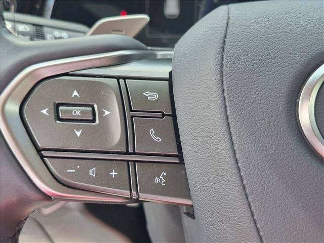 Used 2025 Lexus NX 250 FWD w/ Towing Package (2000 Lbs) image 9