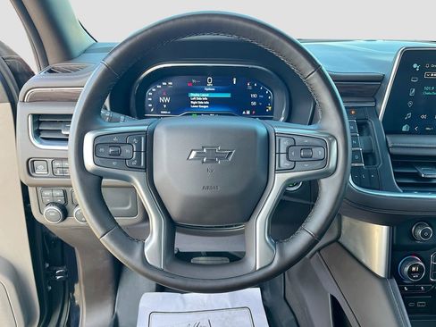 Used 2024 Chevrolet Tahoe Z71 w/ Luxury Package image 11