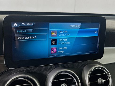 Used 2022 Mercedes-Benz GLC 300 image 19