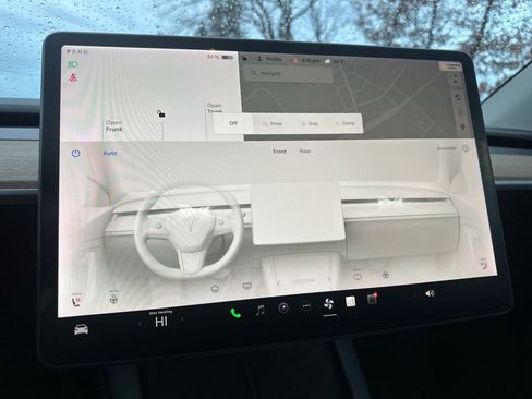 Used 2022 Tesla Model Y Long Range image 12