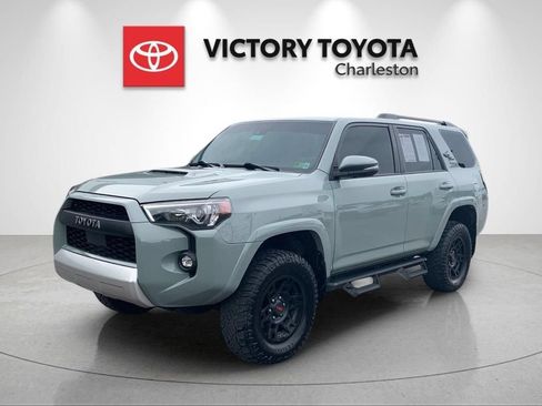 Used 2023 Toyota 4Runner TRD Off-Road Premium w/ Moonroof Package AWD/4WD image 7