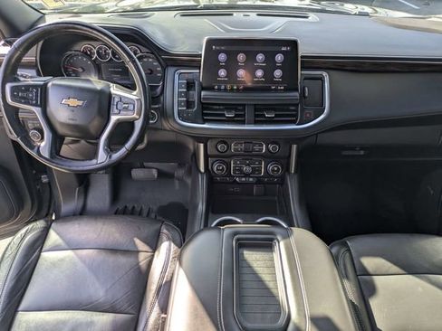 Used 2021 Chevrolet Tahoe LT w/ LT Signature Package image 16