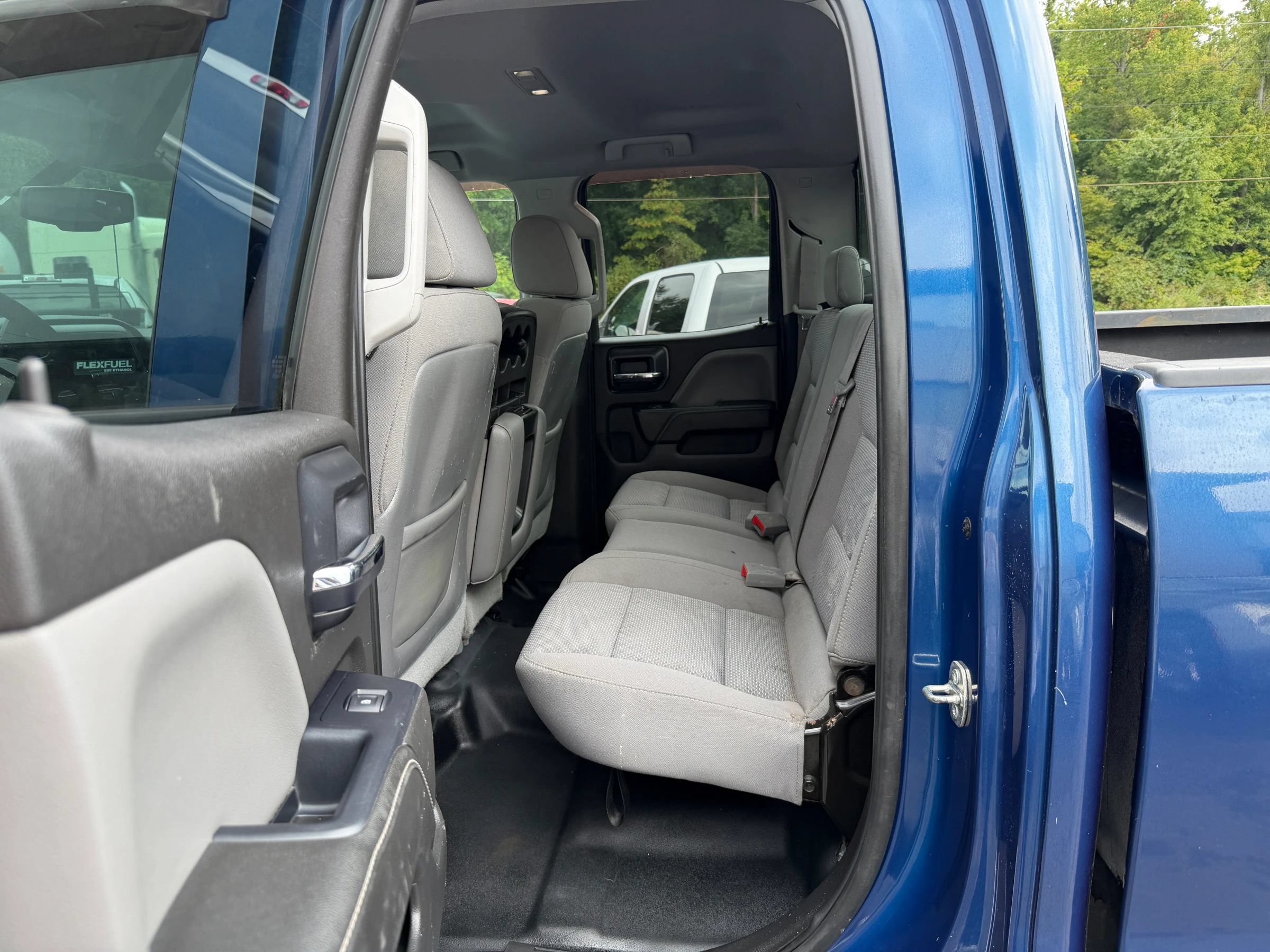 Used 2015 Chevrolet Silverado 3500 W/T w/ WT Convenience Package AWD/4WD image 16