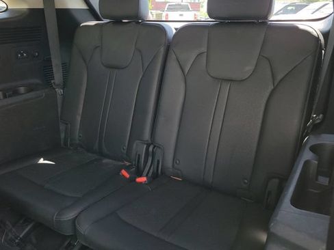Used 2023 Kia Sorento SX AWD/4WD image 12