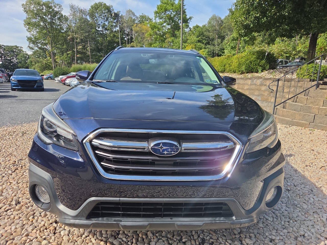 Used 2018 Subaru Outback 3.6R Touring AWD/4WD image 2